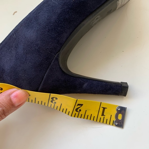 Peep toe pumps - Picture 5 of 5